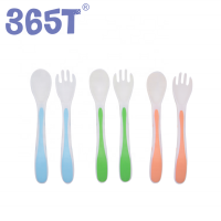 365T BPA Free good grade silicone soft flexible silicone training baby spoon